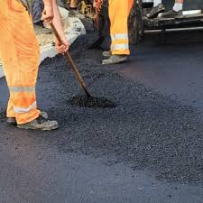 Best Driveway Repair and Patching  in Chester, IL